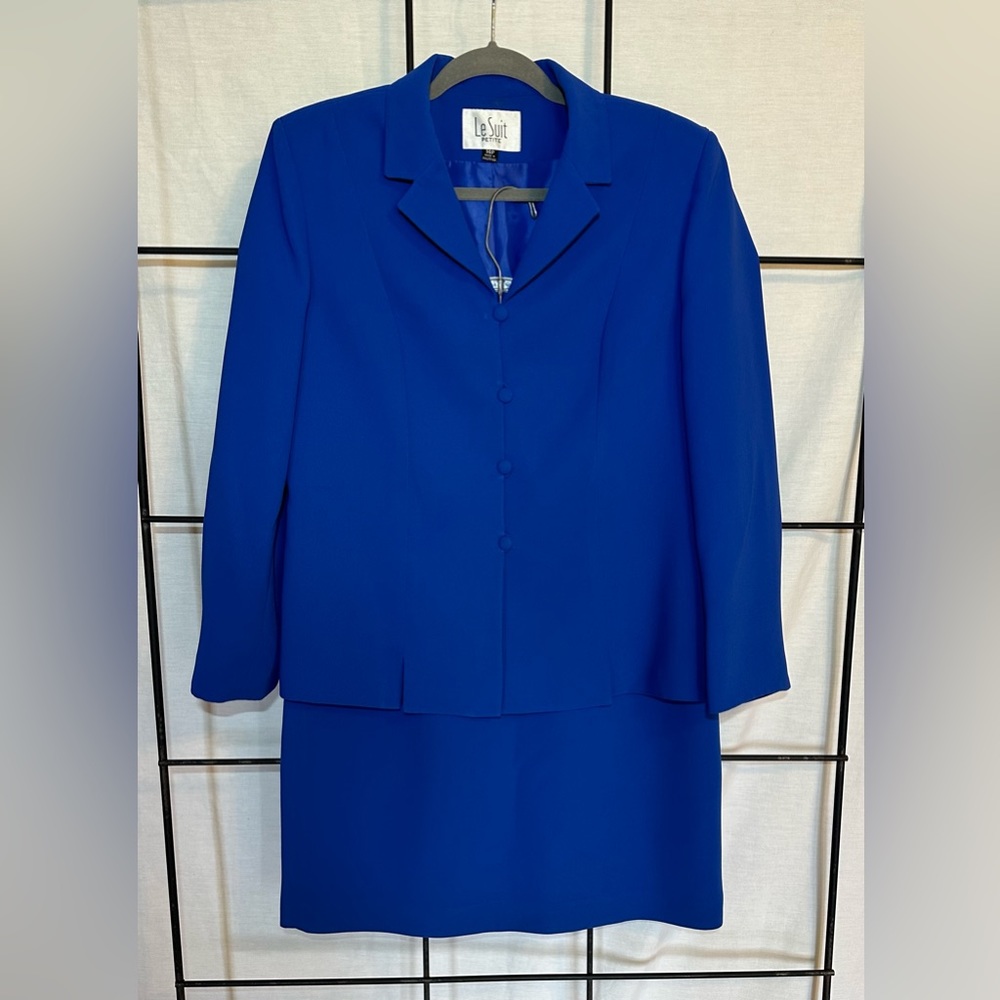 Blue LeSuit suit size 14P